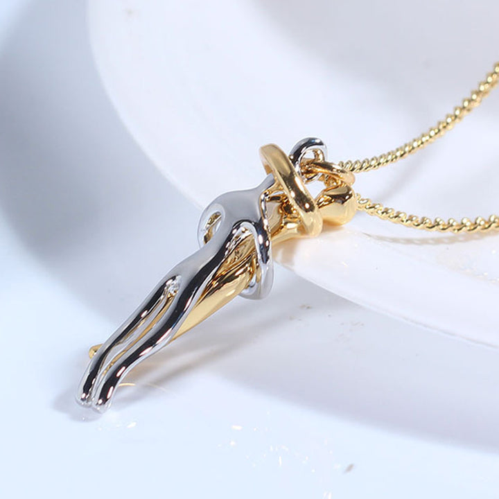 Love Hug Necklace Unisex Men Women Couple Jewelry Simple Temperament Clavicle Chain Perfect Lover Gift